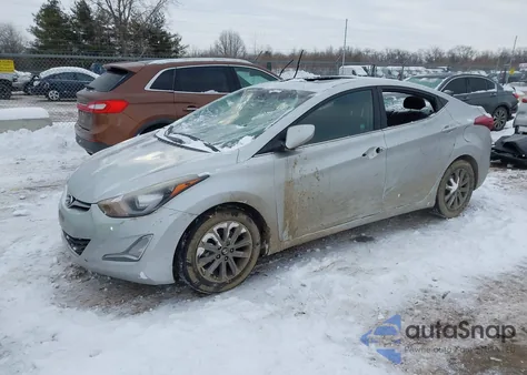 2015 Hyundai Elantra Se z USA, uszkodzony, nr VIN 5NPDH4AEXFH608776